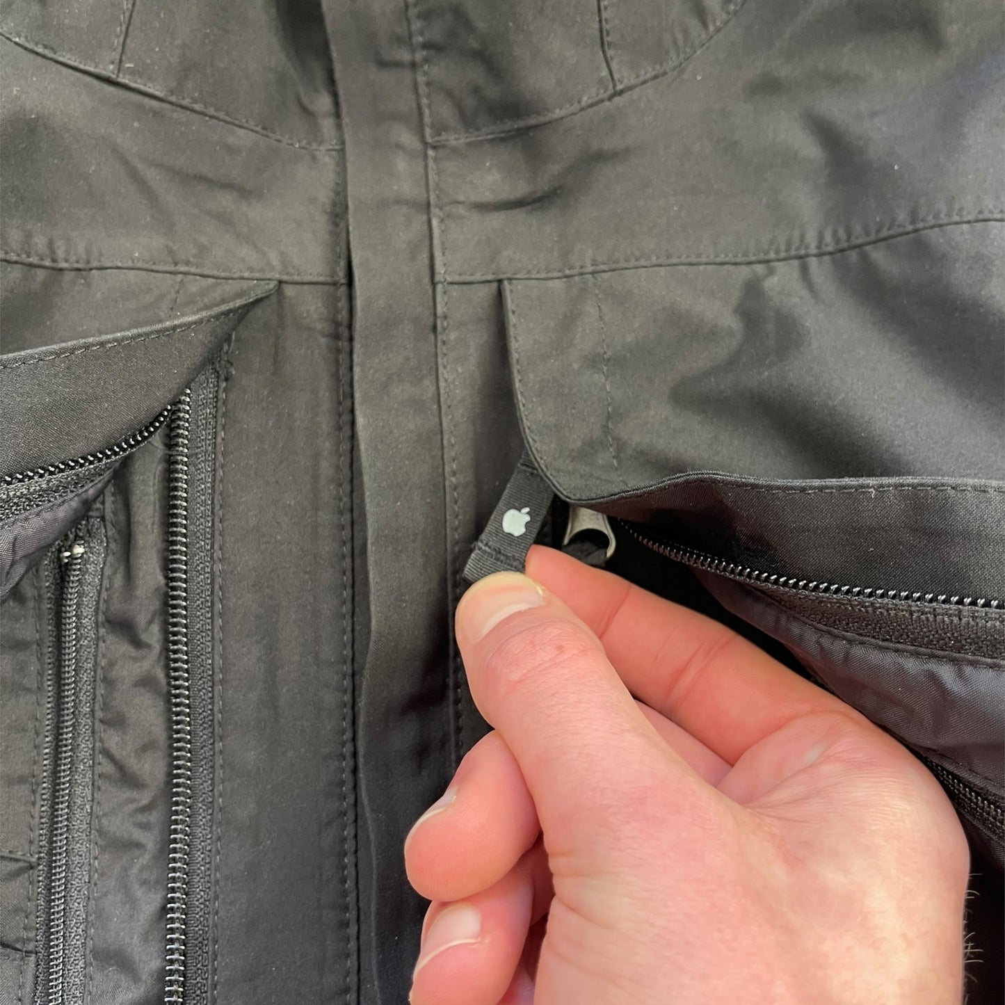 2003 Burton x Apple iPod 'Amp' Jacket (L)