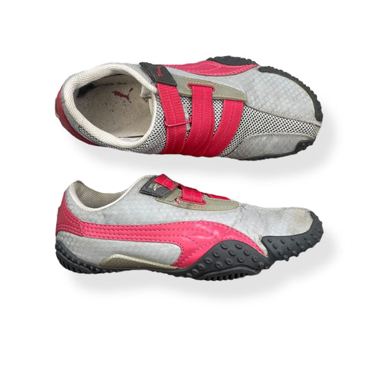 2000's Puma Nu Mostro Grey/Pink (UK4)