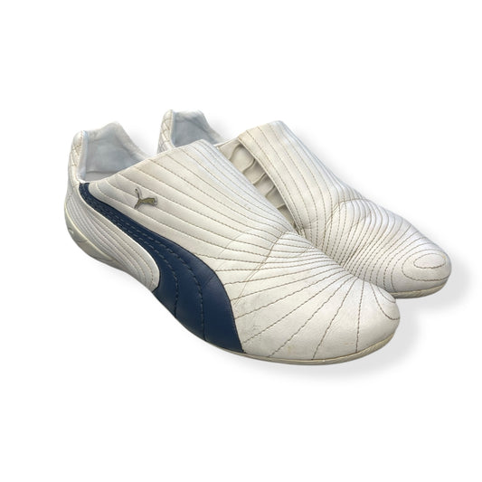 2000's Puma Sokuto White/Navy (UK12)
