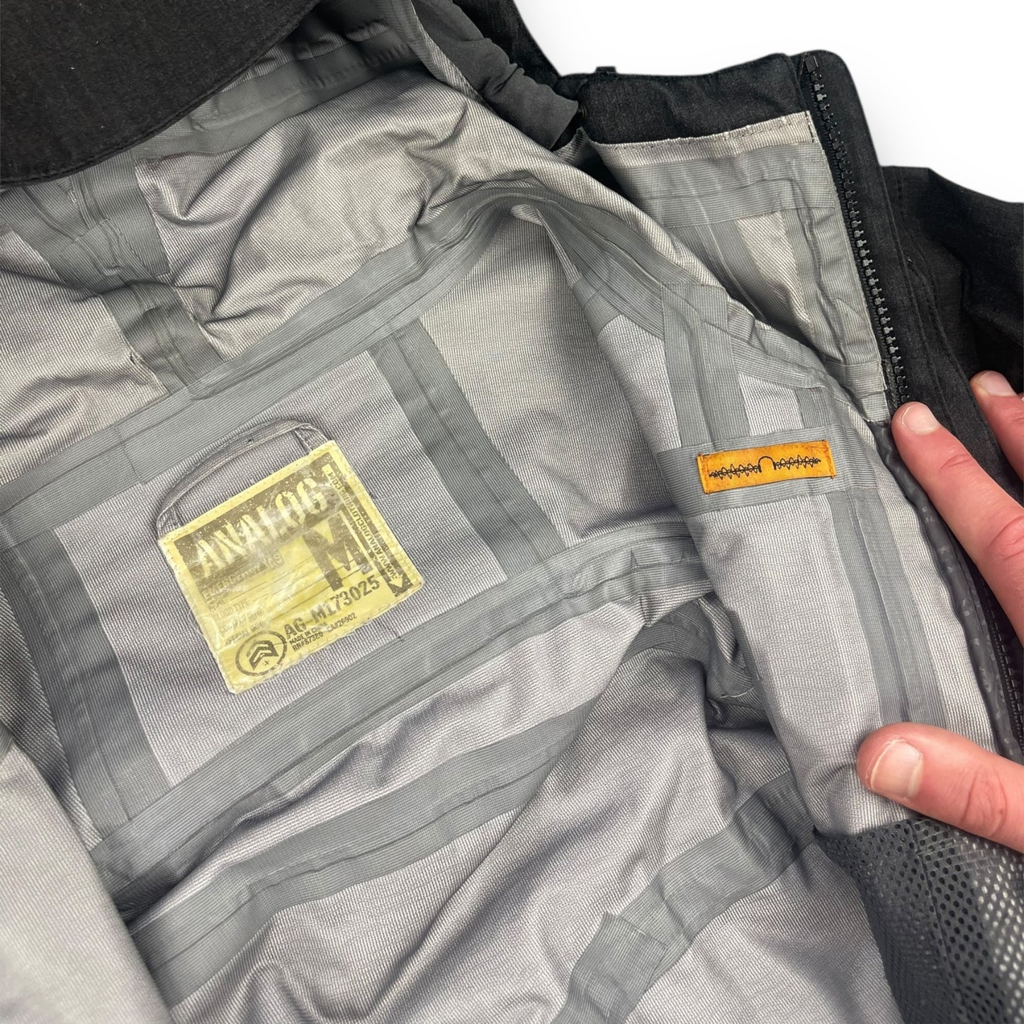 2005 Burton Analog Black Ops Jacket (L)