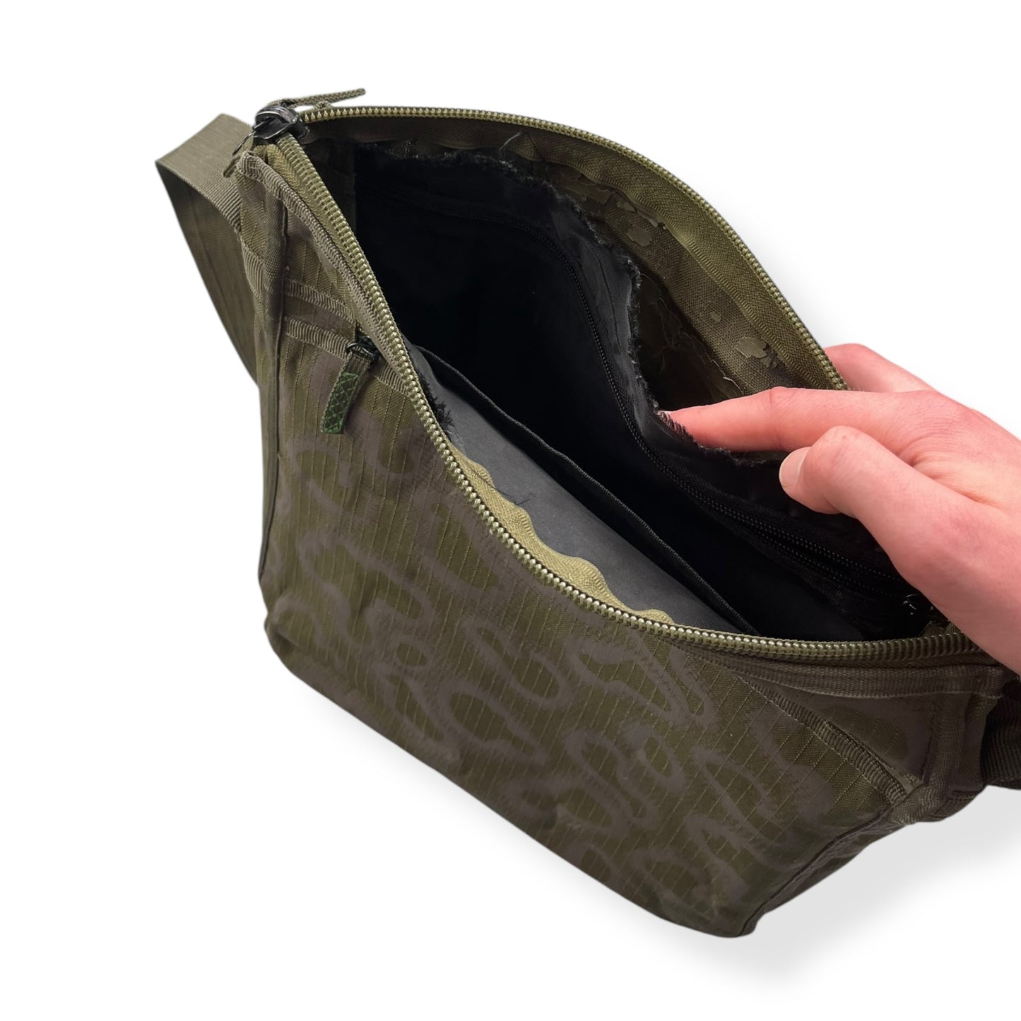 2000's Stussy Digi Camo Messenger Bag