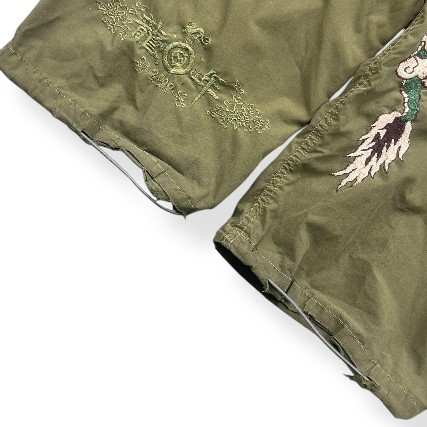 1999 Maharishi Embroidered Dragon Snopants (L)