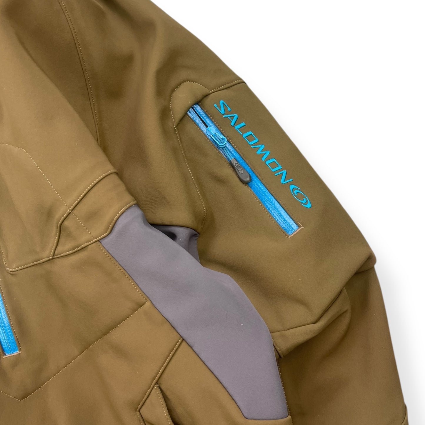2000's Salomon Softshell Hooded Jacket (L)