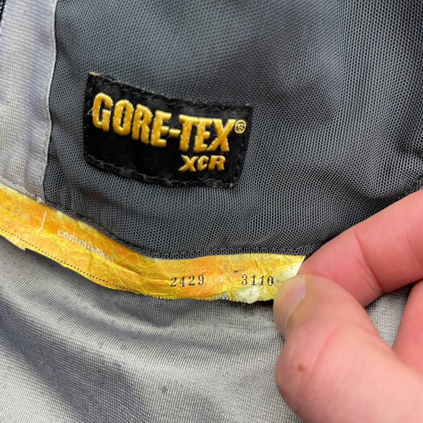 2005 Nike ACG GoreTex XCR Communication Jacket (XL)