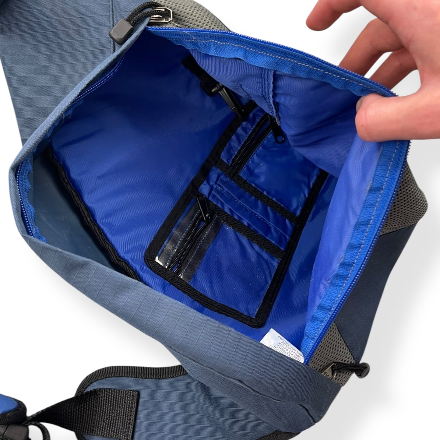 2000's Quiksilver Mesh Pocket Sling Bag