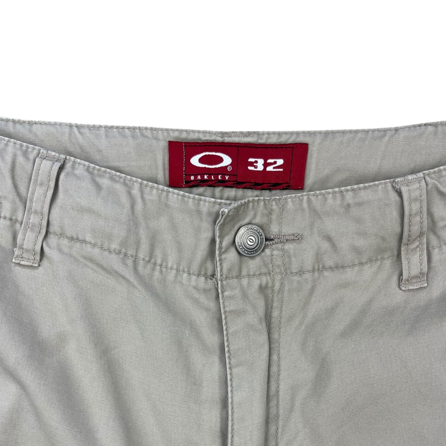 2000's Oakley Tactical Field Gear Cargo Shorts (32)