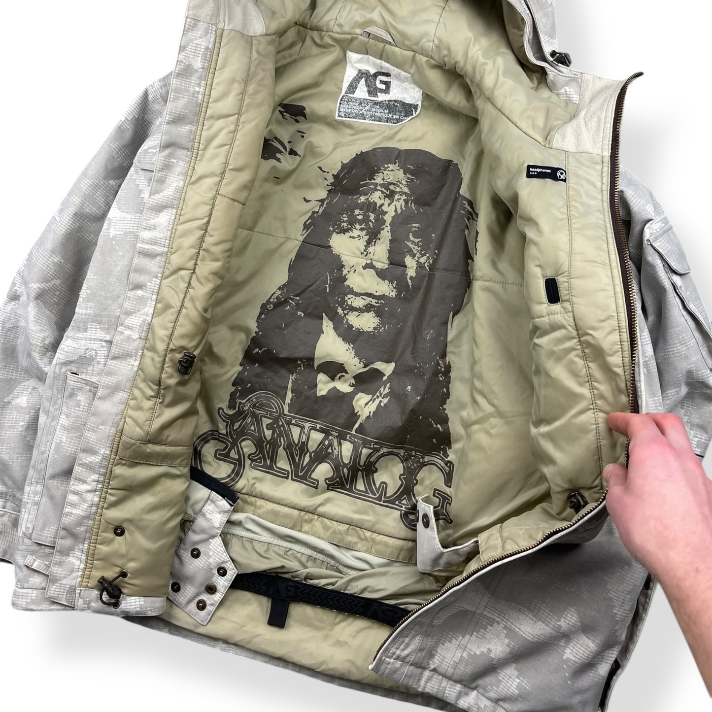 2000's Analog Digi Camo Jacket (L)