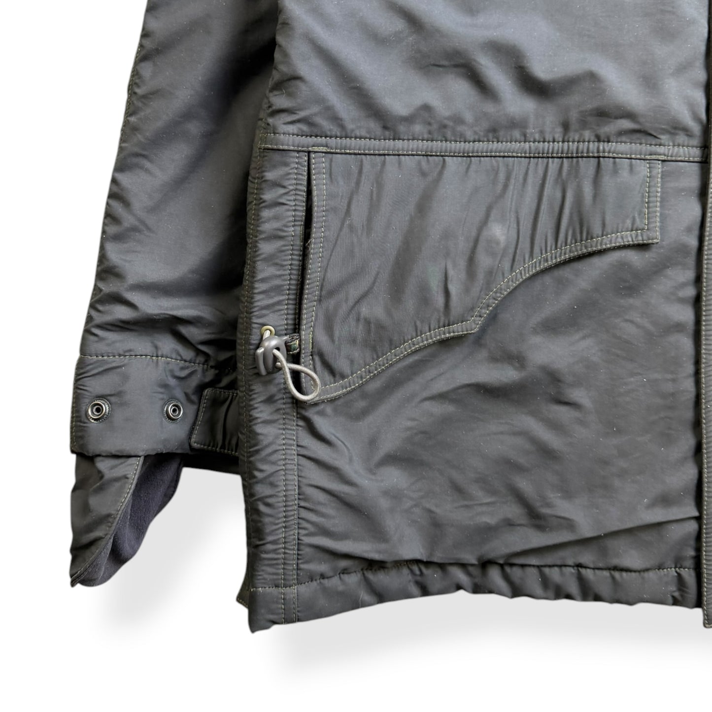 AW99/00 Maharishi Shower Repellent Waxed Jacket (L)