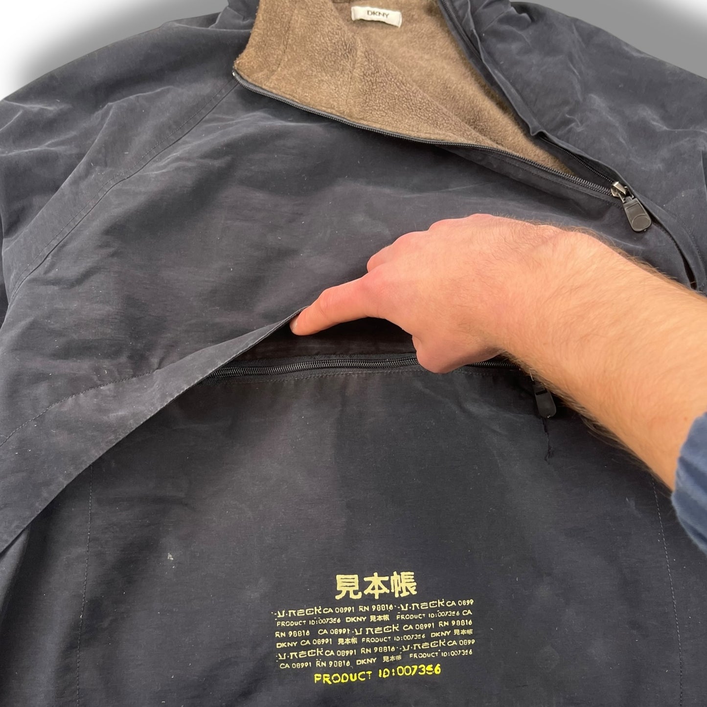 2000's DKNY Integrated Backpack Jacket (M)