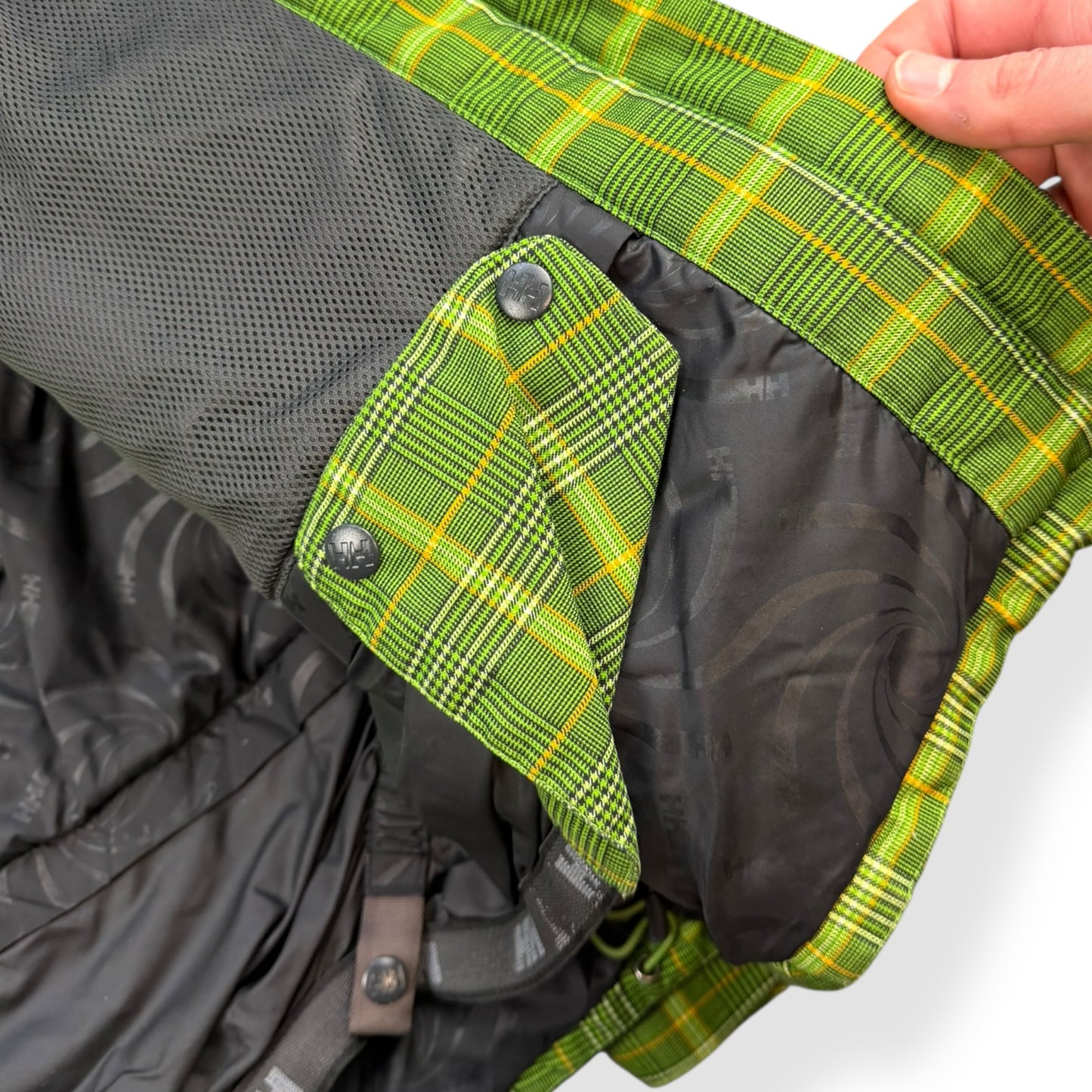 2000's Helly Hansen Plaid Asymmetric Zip Jacket (L)
