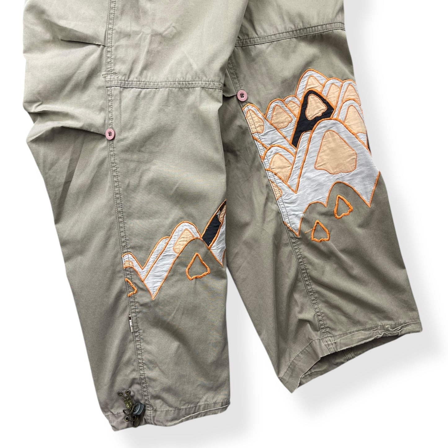 2002 Maharishi Embroidered Mountain Snopants (L)
