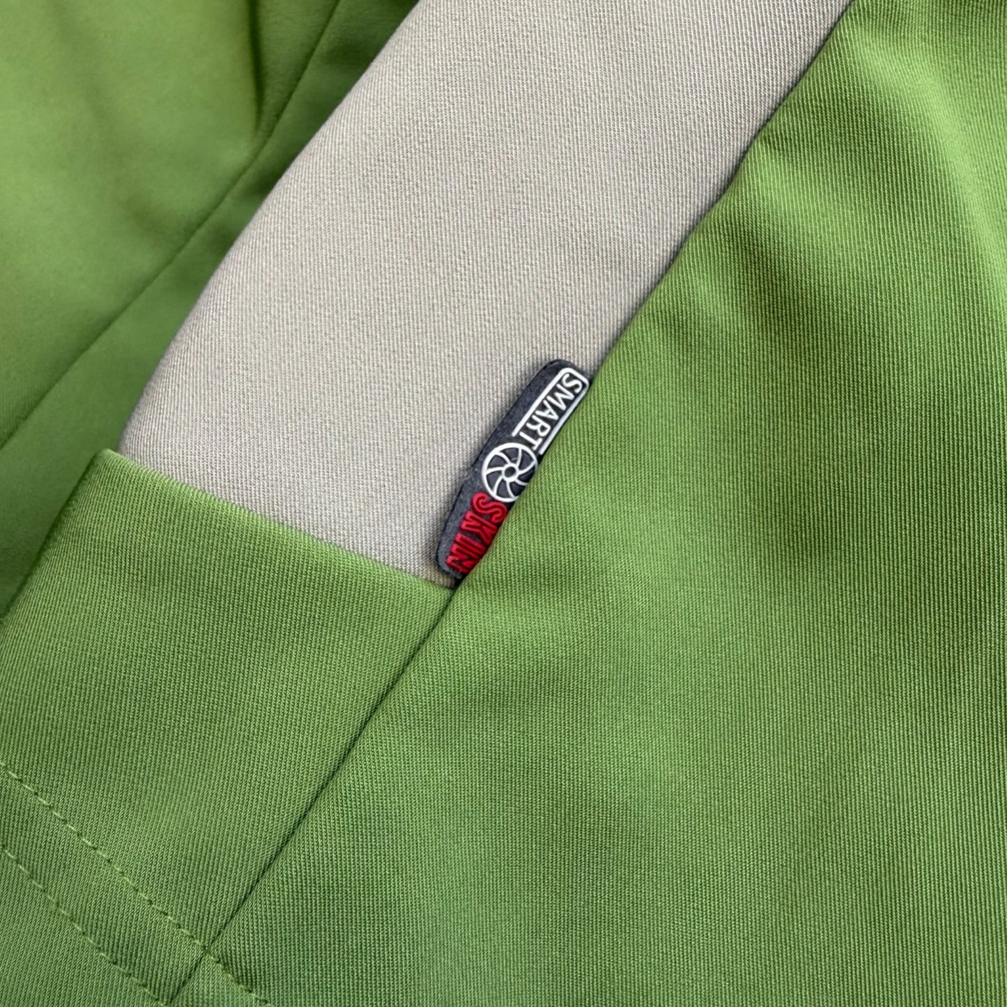 2006 Salomon Softshell Smart Skin Jacket (M)