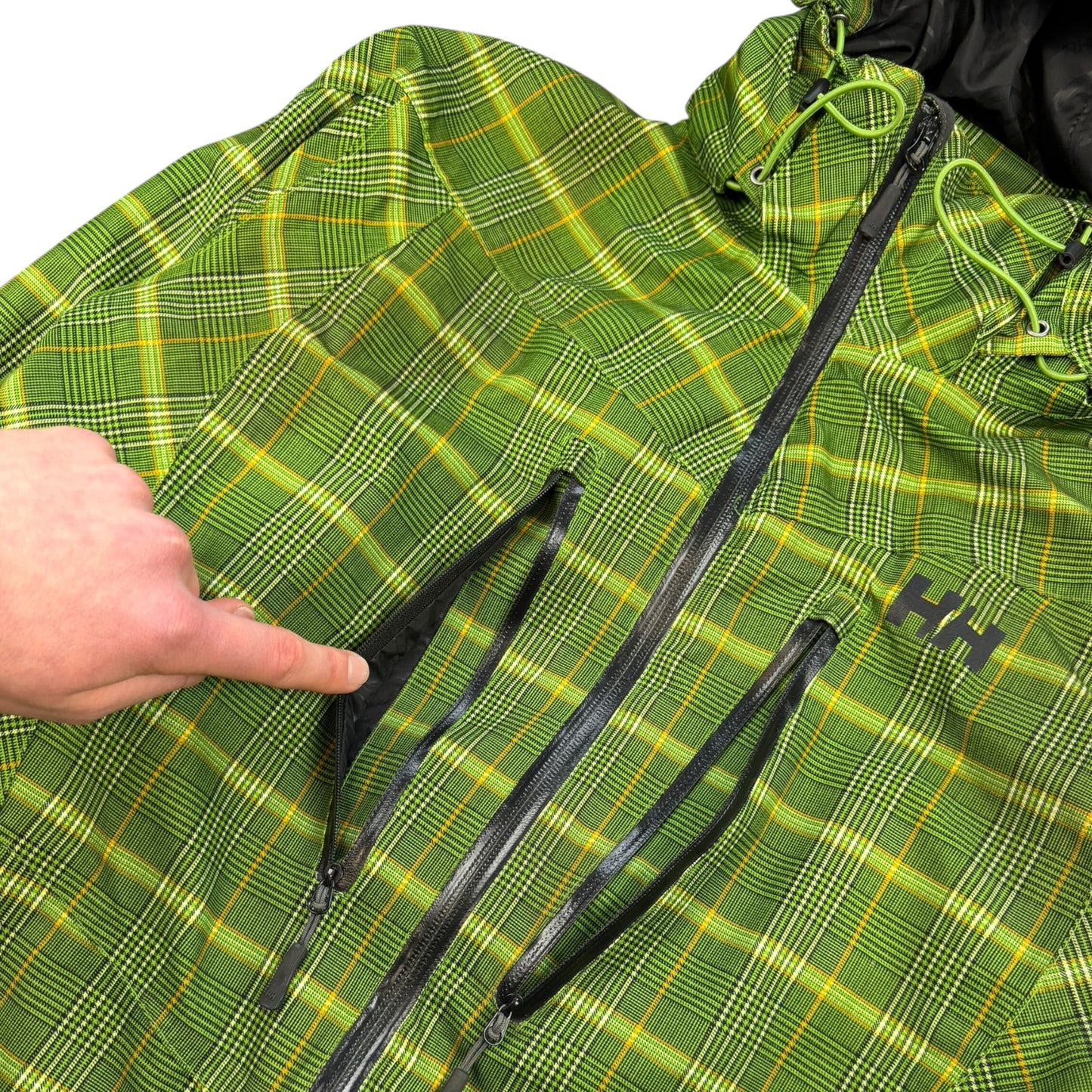 2000's Helly Hansen Plaid Asymmetric Zip Jacket (L)