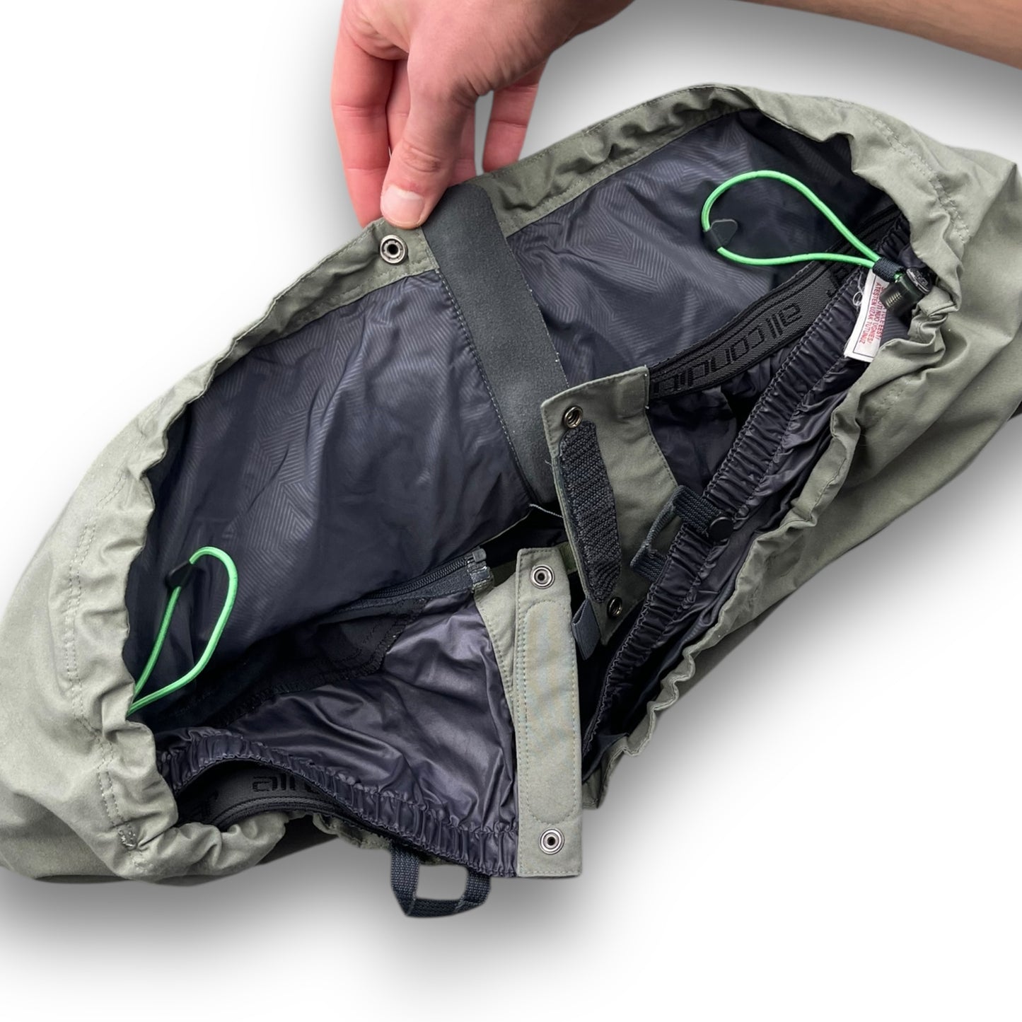 Nike ACG Gore-Tex Ventilated Jacket (L)