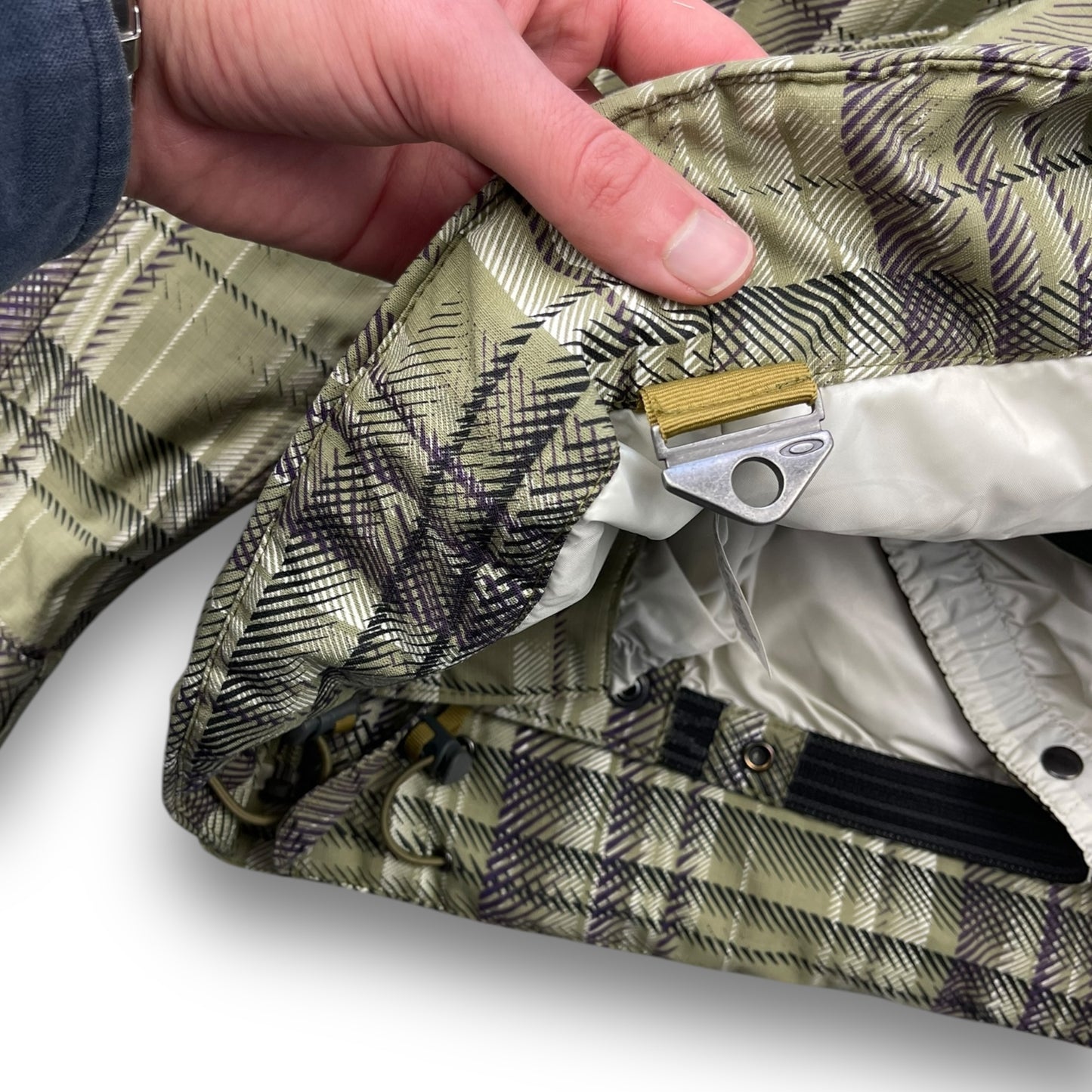 2007 Oakley Plaid Jacket (S)