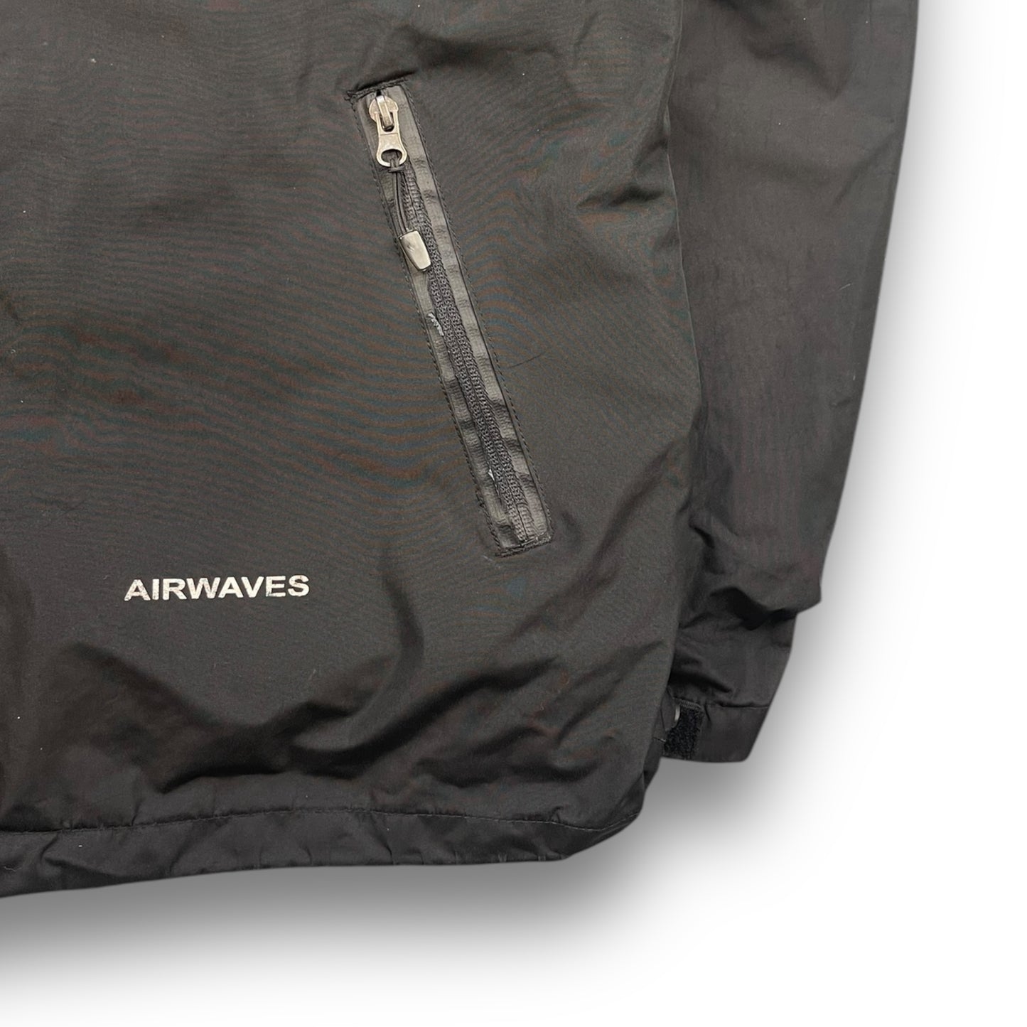 2000’s Airwaves Goggle Jacket (L)