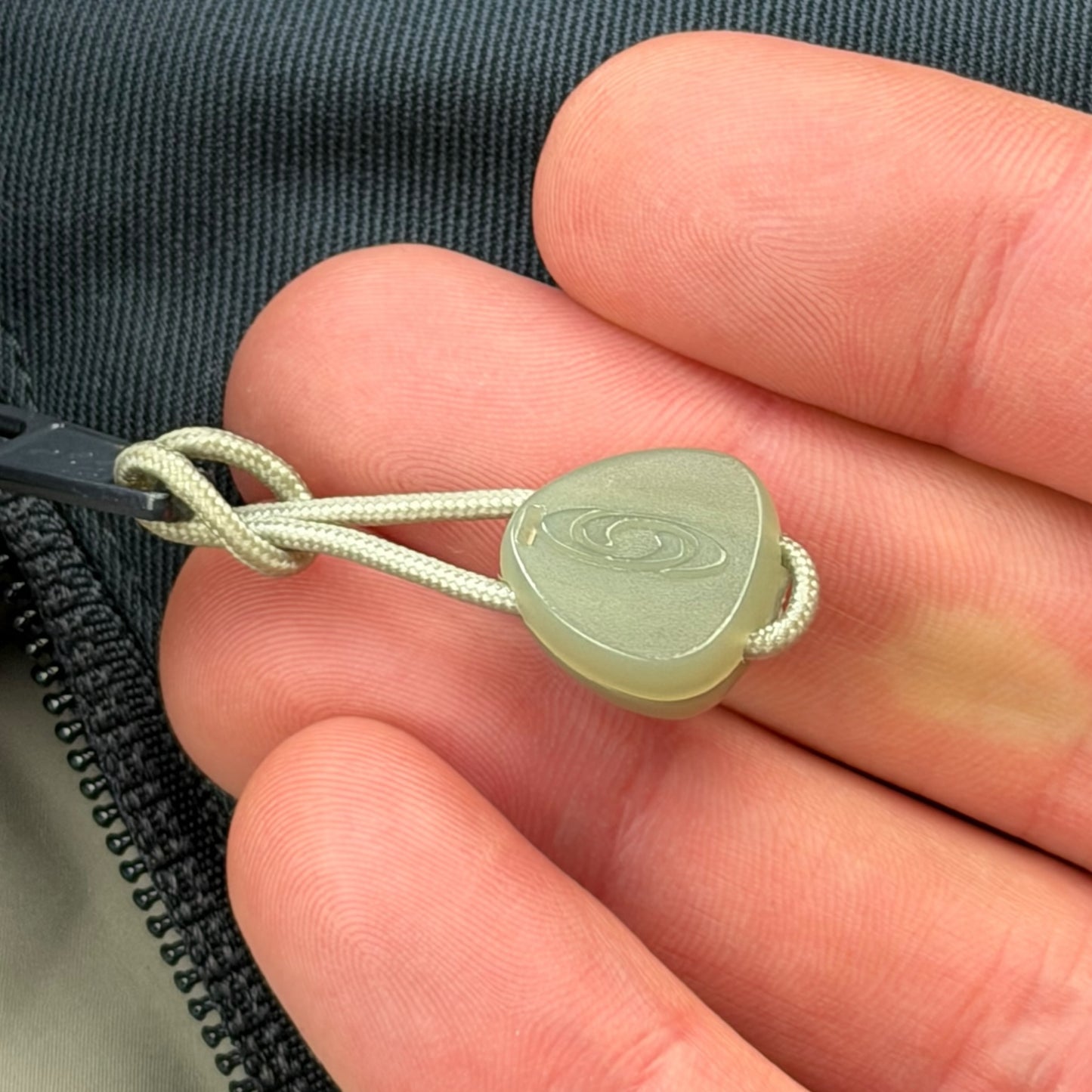 2000's Salomon Asymmetric Zip Jacket (L)