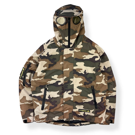 2000's Location Camo Goggle Jacket (S)