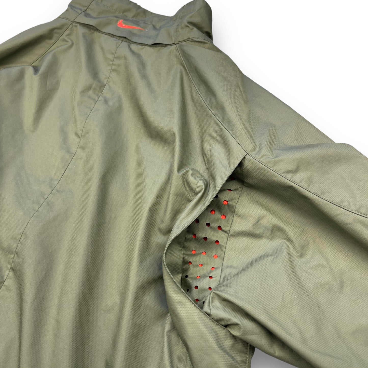 Nike+ Ultra Ventilated Lightweight Jacket (M)