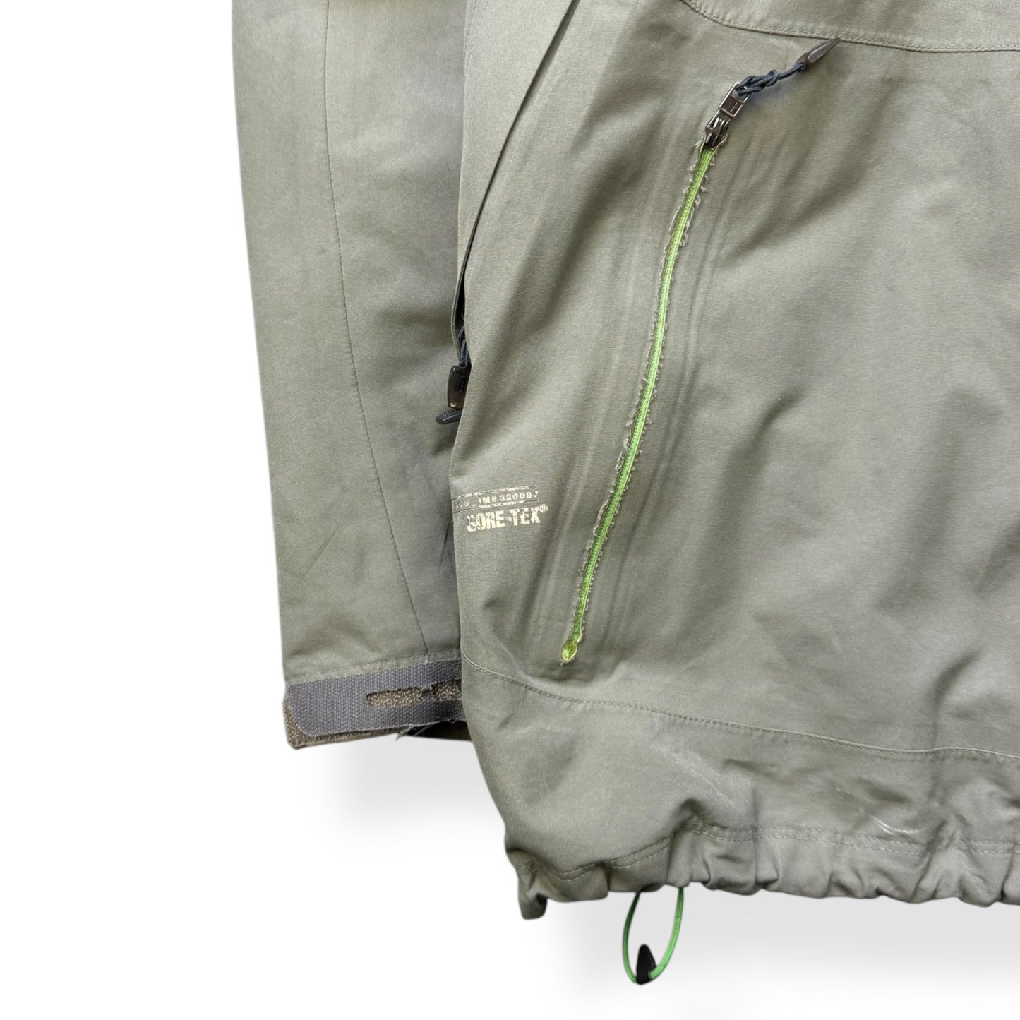 2000's Nike ACG Green GoreTex Multipocket Jacket (M)