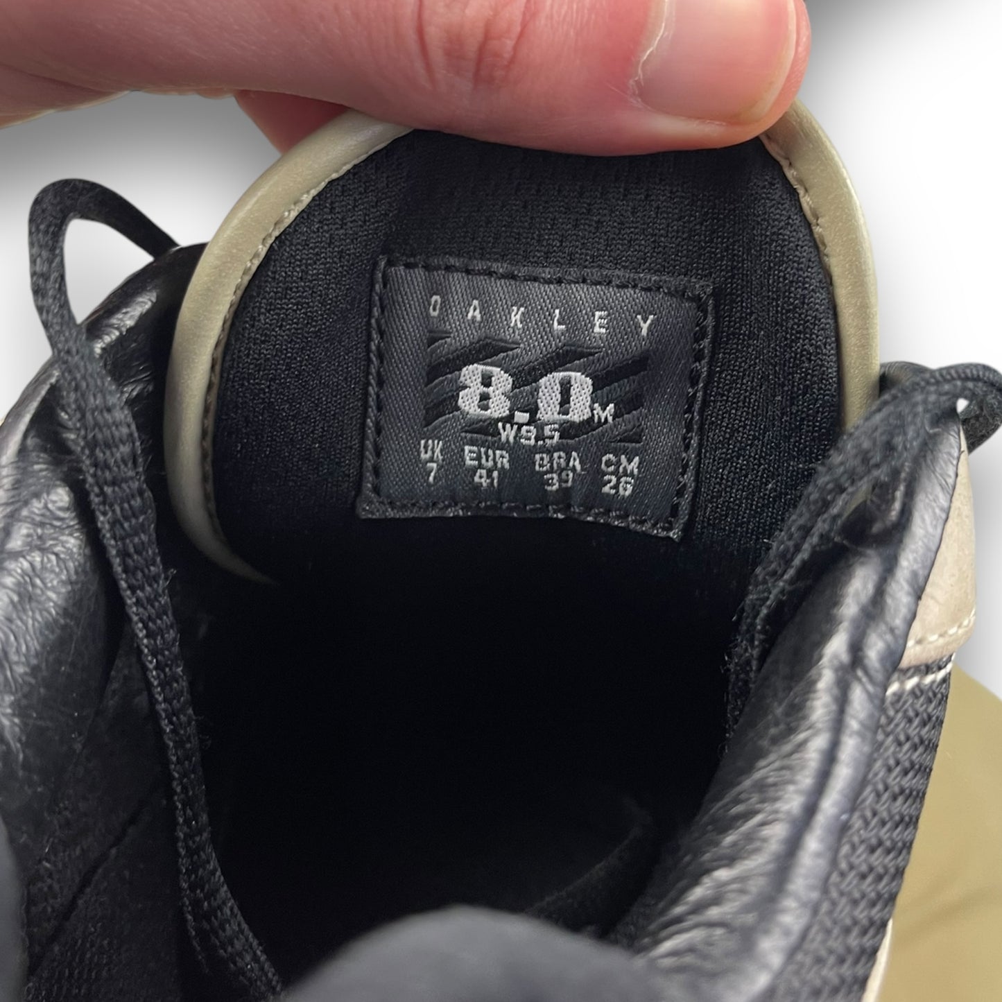 2000's Oakley 'Twitch' Trainers (UK7)