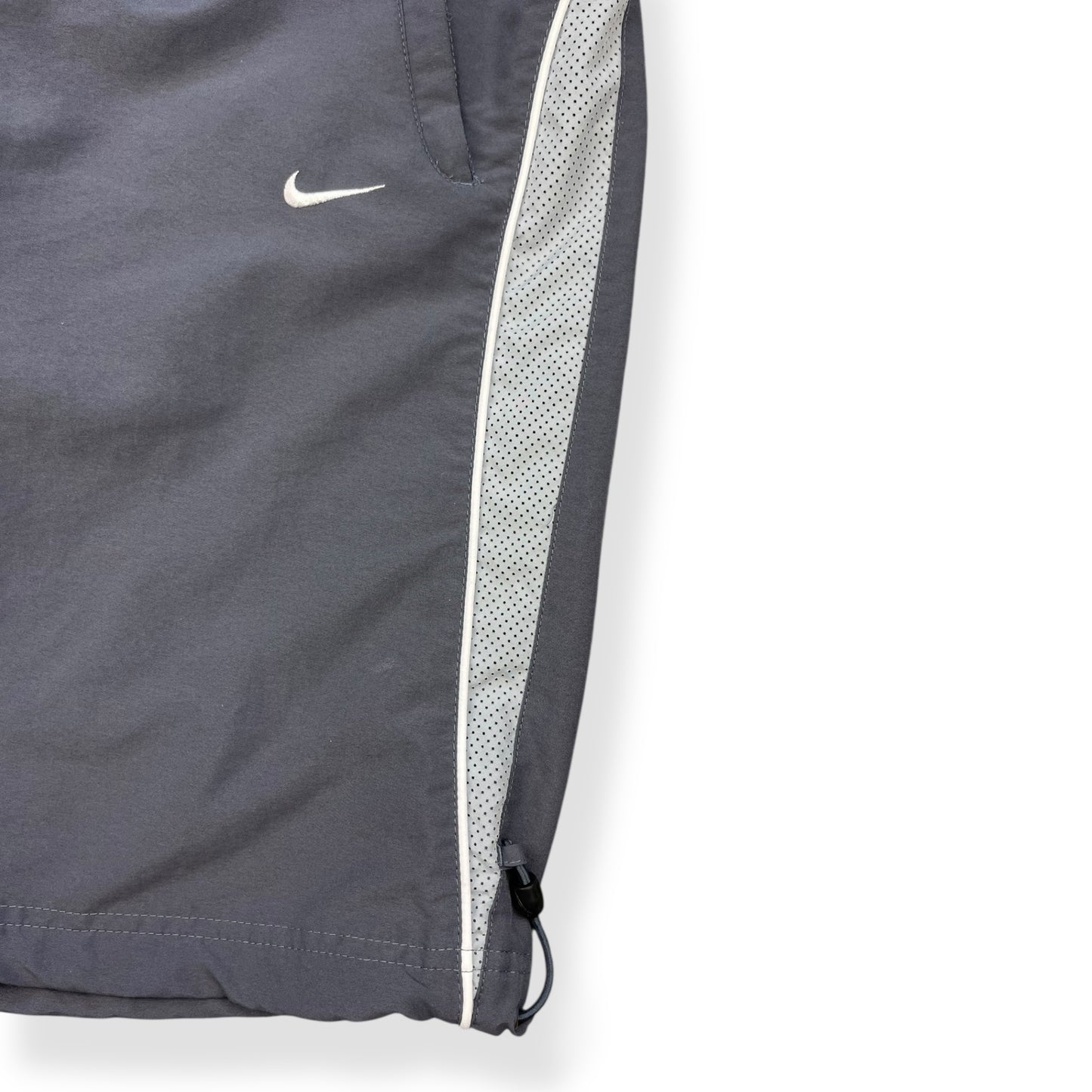 2000's Nike Mesh Panelled Shorts (L)