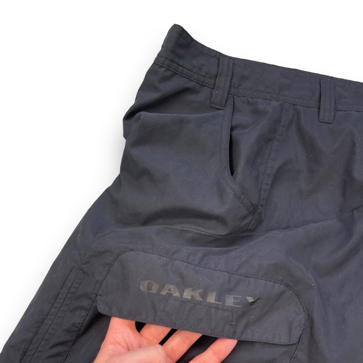 2000's Oakley Stash Pocket Cargo Shorts (34)