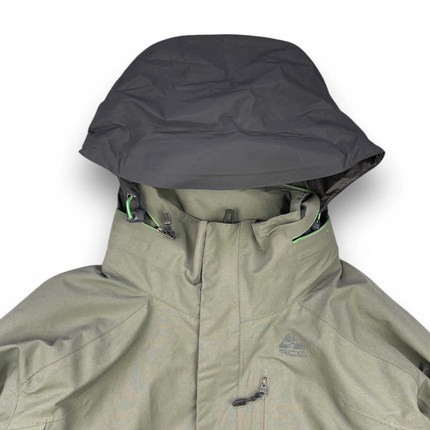 Nike ACG Gore-Tex Ventilated Jacket (L)
