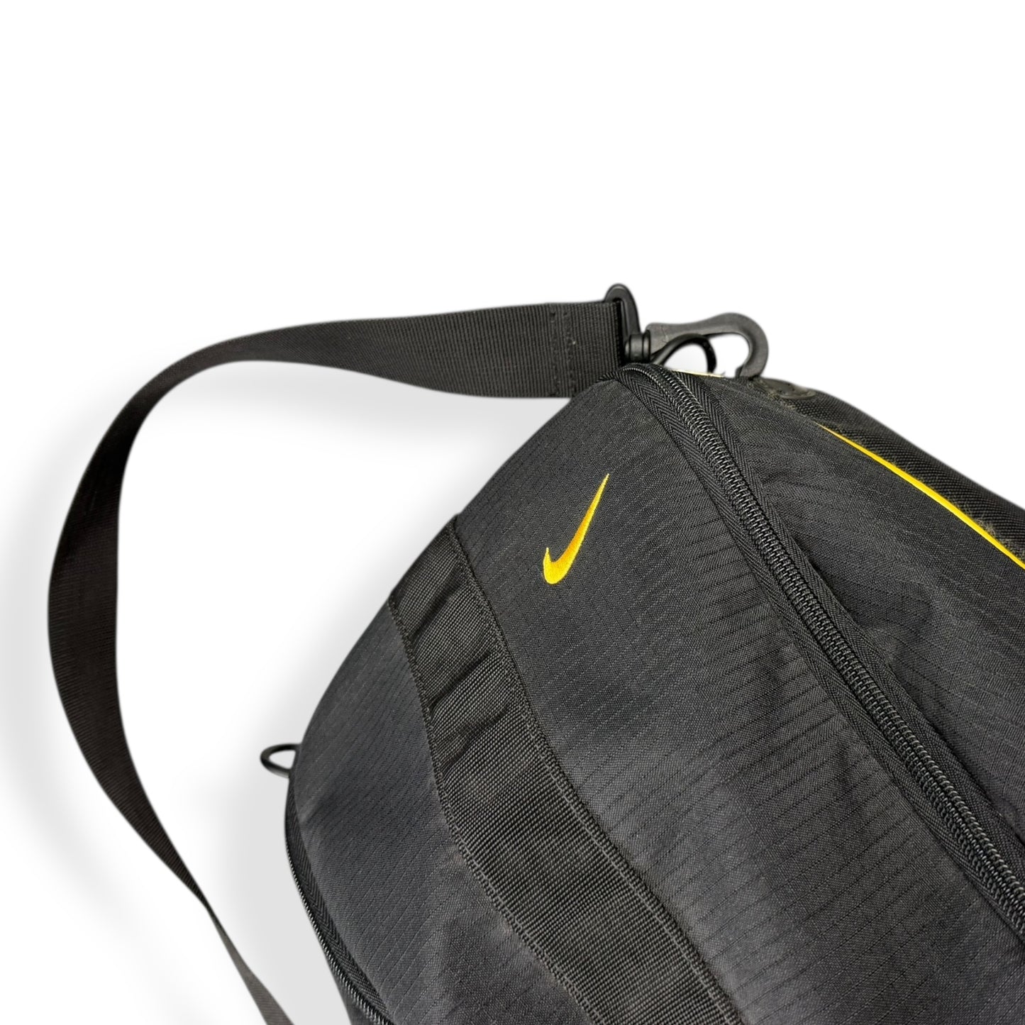 2000's Nike Carrygear 7-way Convetible Sling Bag