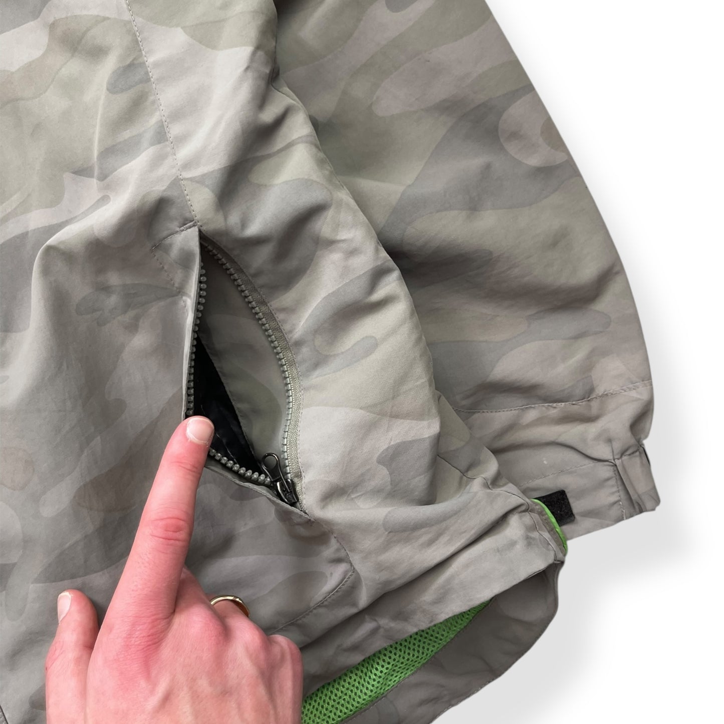 2000's Airwalk Camo Goggle Jacket (XL)