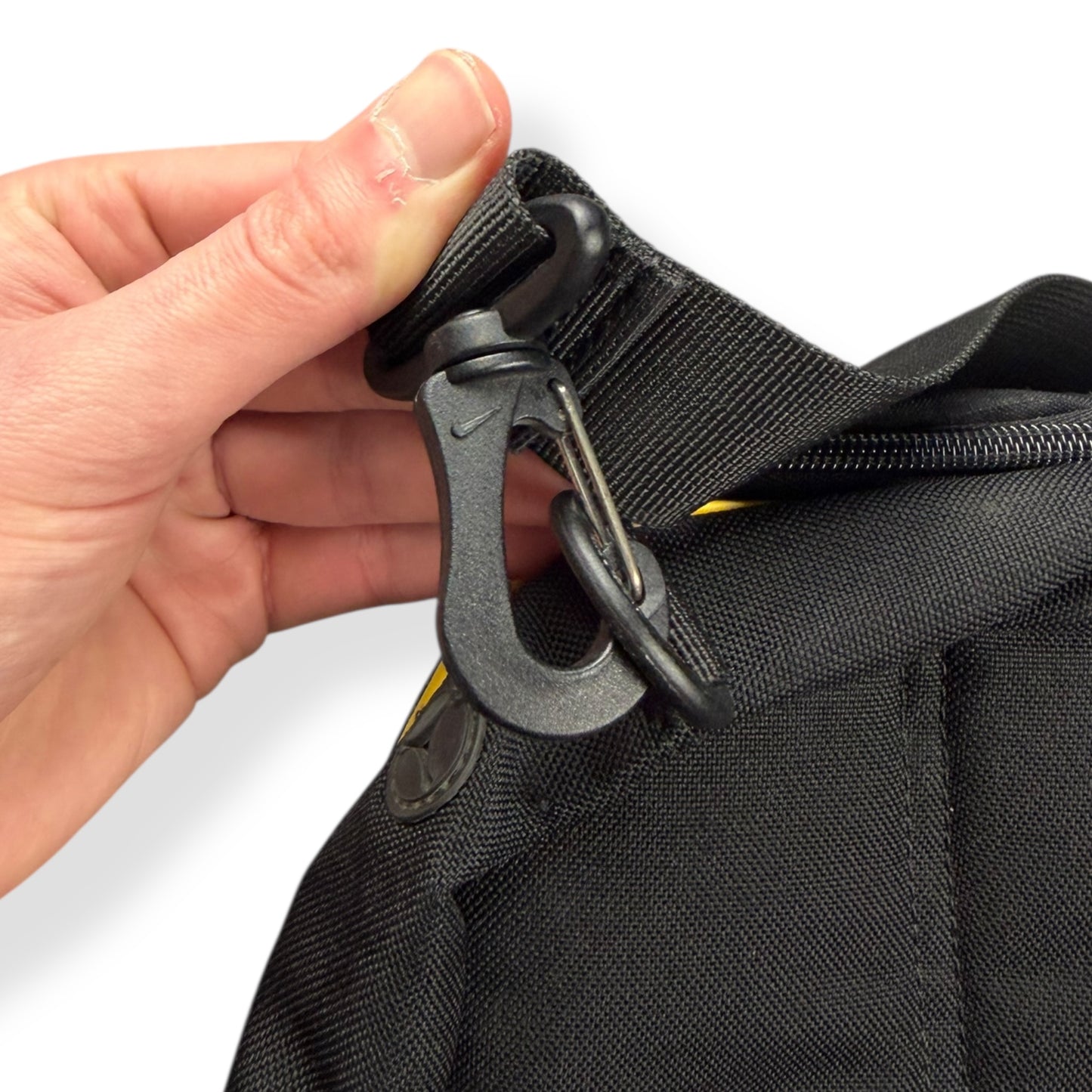 2000's Nike Carrygear 7-way Convetible Sling Bag