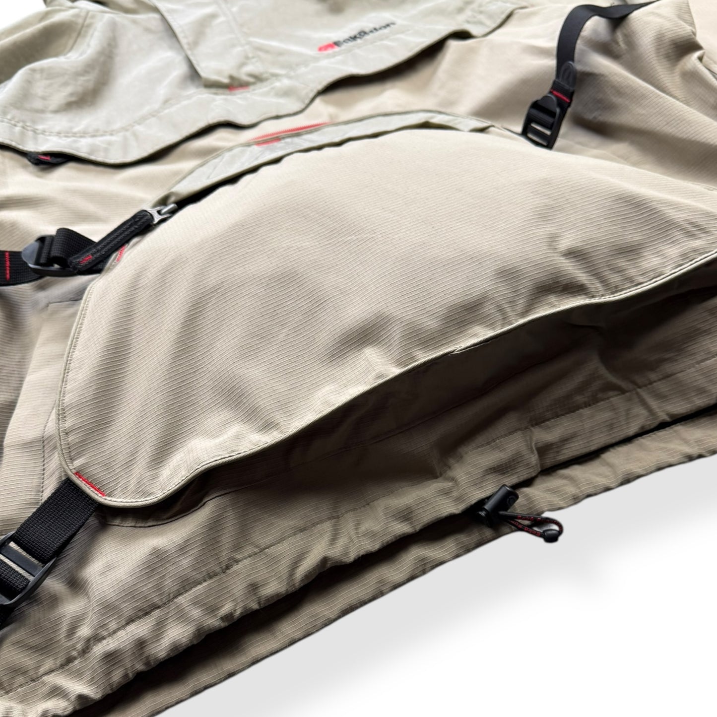 2000's Ecko Function Technical Mask Jacket (XL)