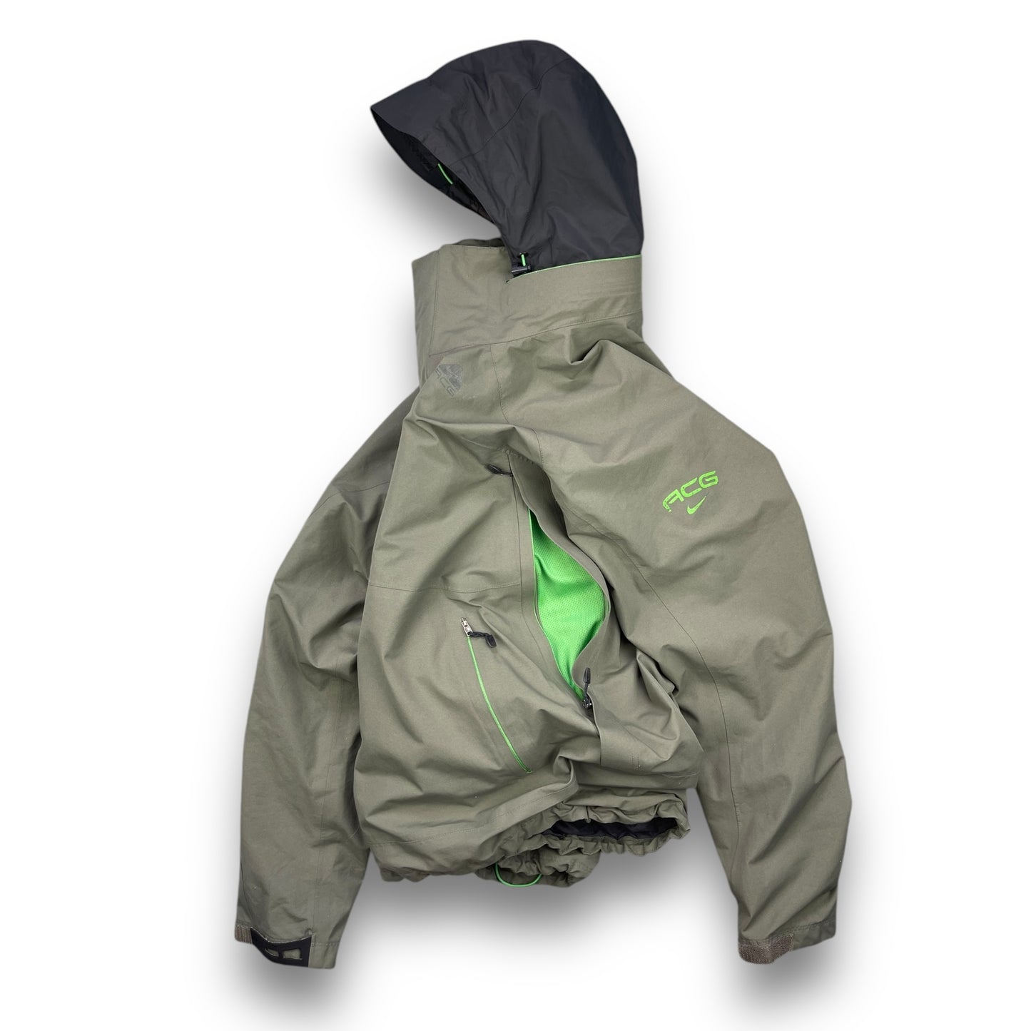 Nike ACG Gore-Tex Ventilated Jacket (L)