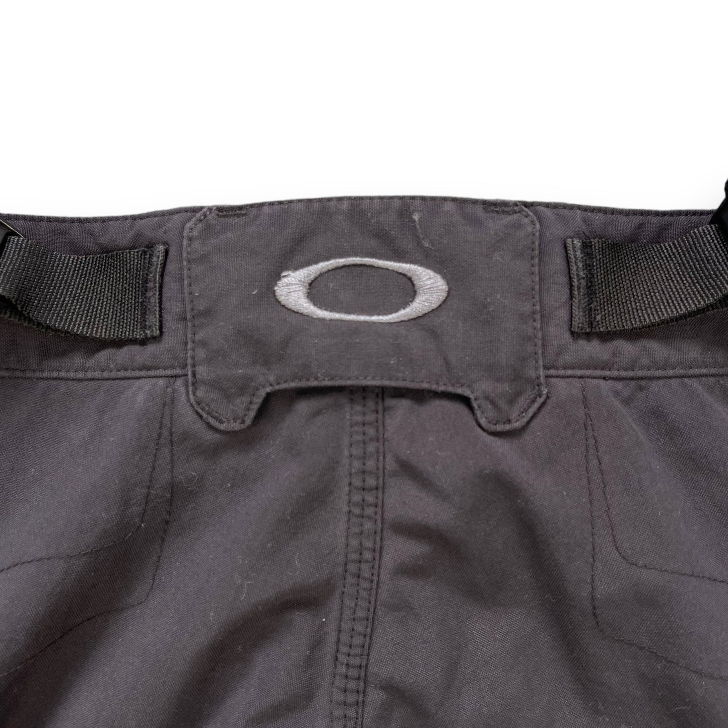 2008 Oakley Cargo Shorts (L)