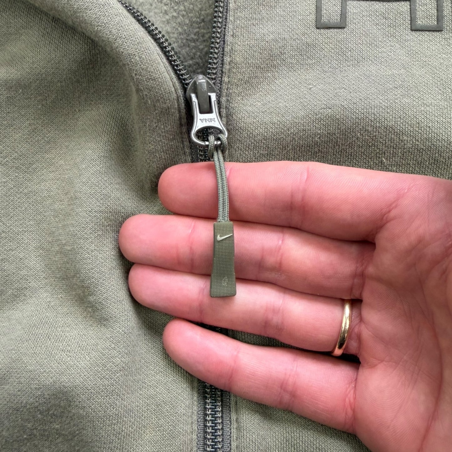 2000's Nike Air Max Full Zip Face Mask Hoodie (M)