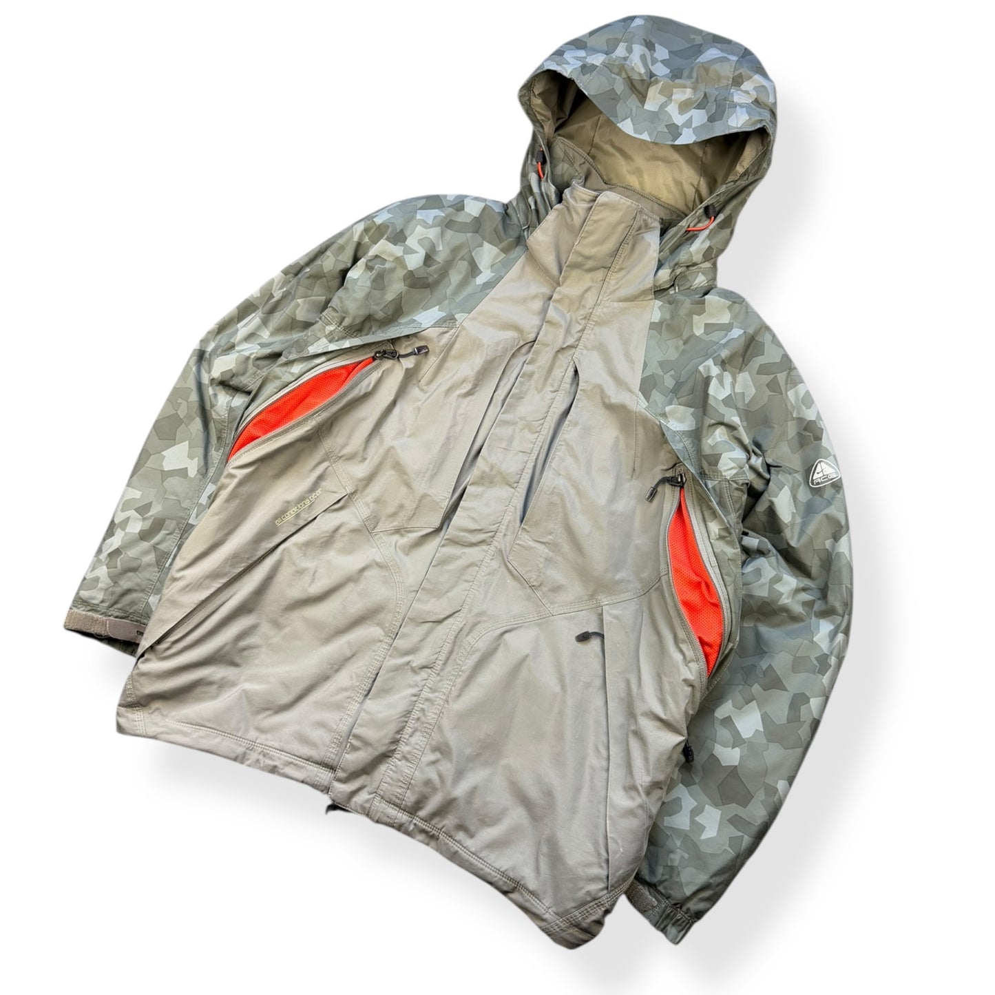 2000's Nike ACG Camo Ski Jacket (M)