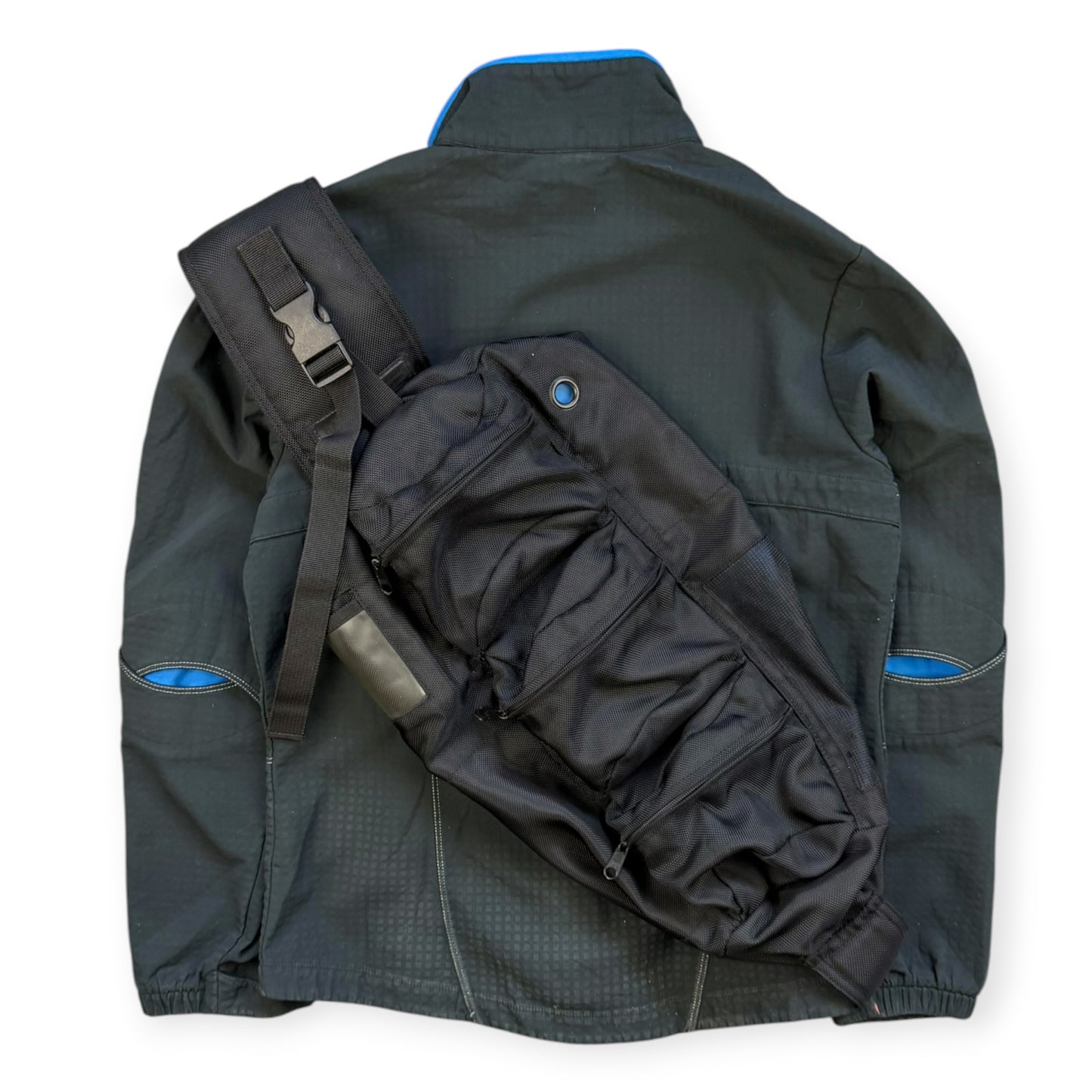 2005 GAP Cargo Pocket Sling Bag