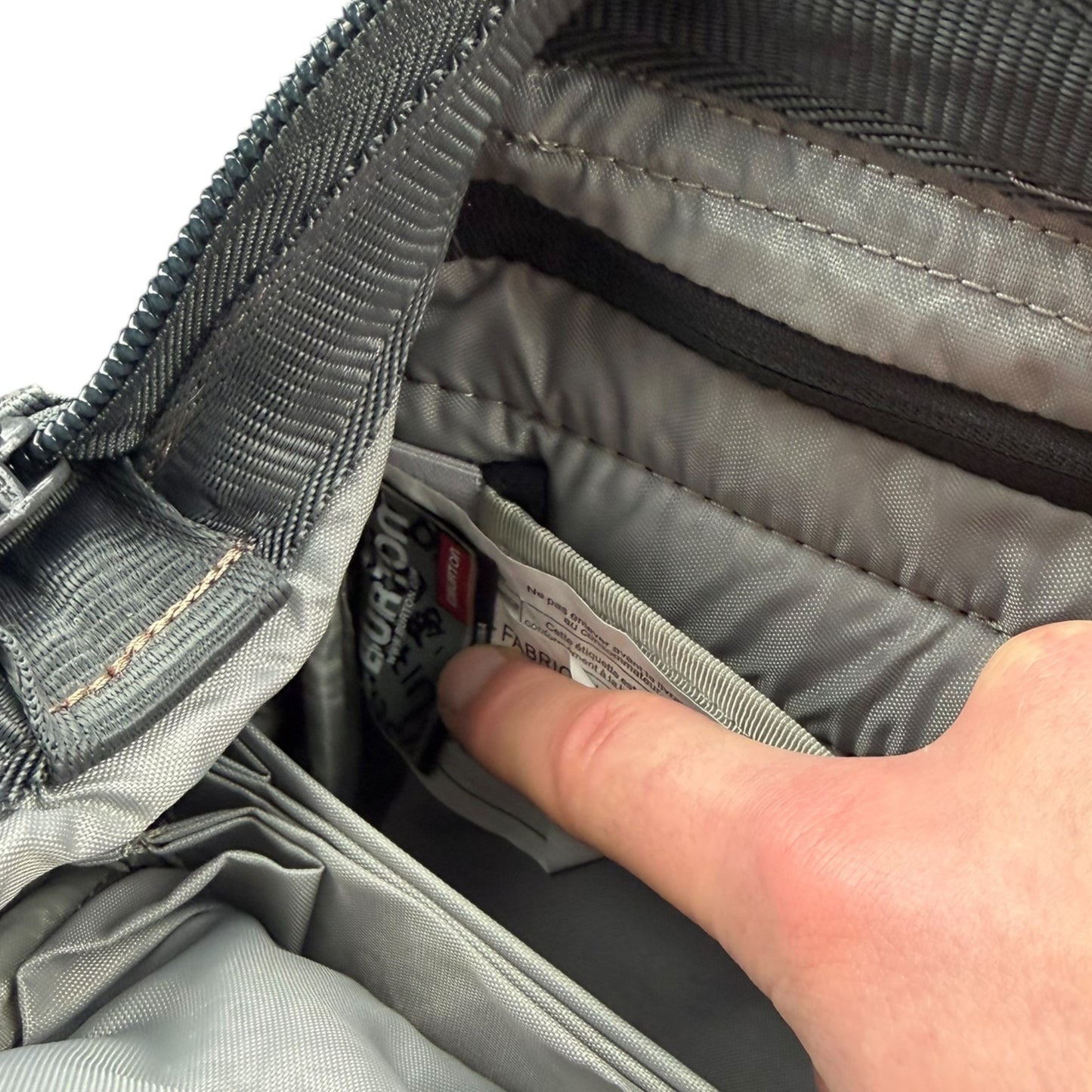 2000's Burton Analog Softshell Messenger Bag