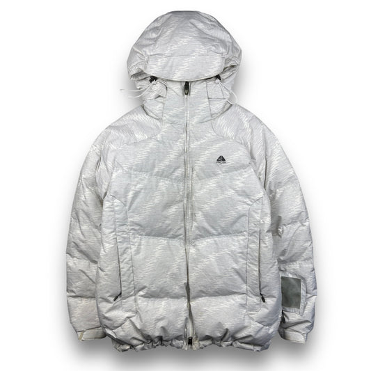 Nike ACG White 650 Down Puffer Jacket (L)