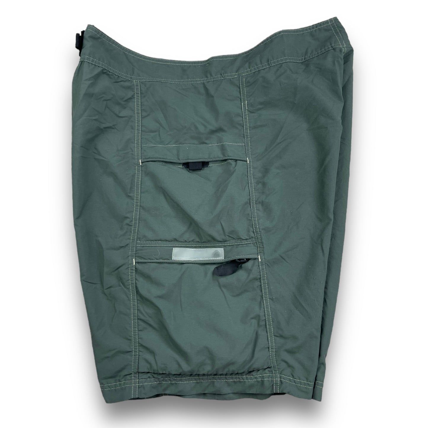 2001 Nike ACG Cargo Shorts